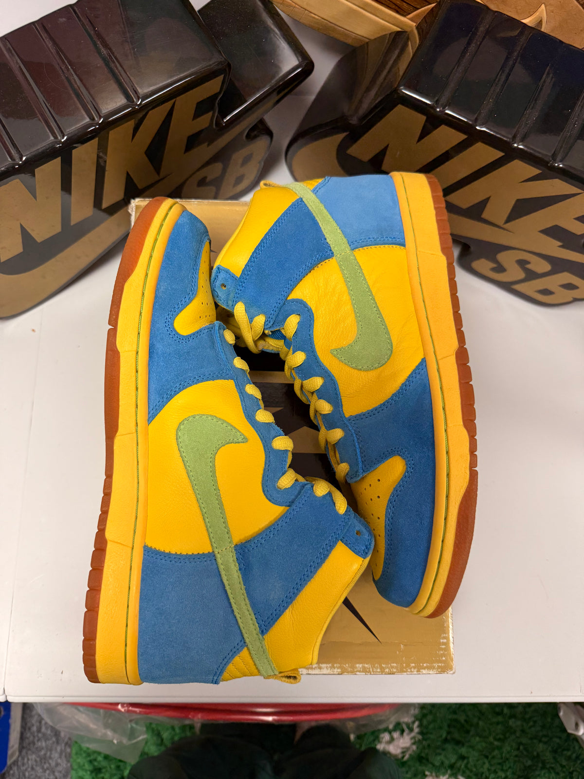 MARGE SIMPSON UK 8 2007