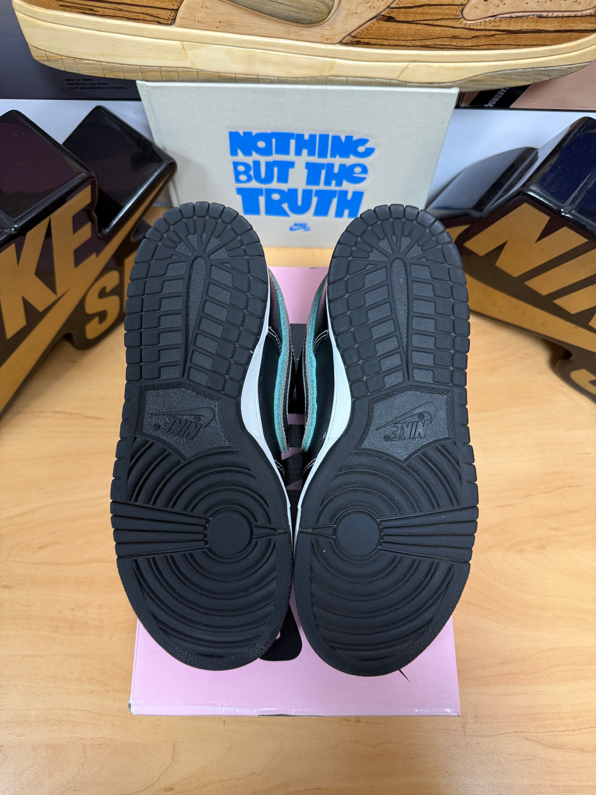 TIFFANY DIAMOND BLACK UK 6.5 2018