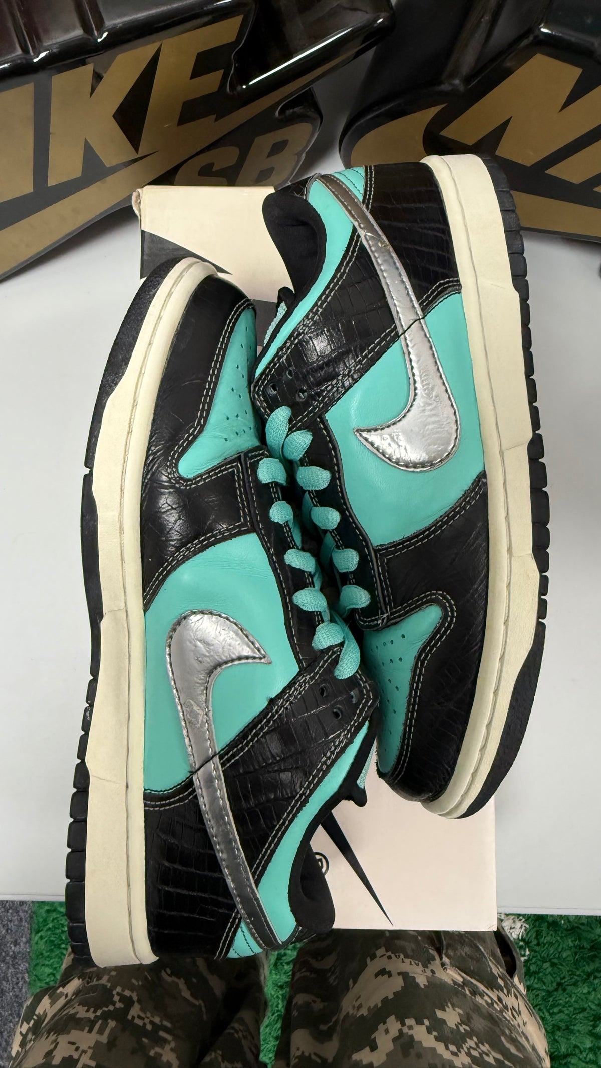 TIFFANY UK 7.5