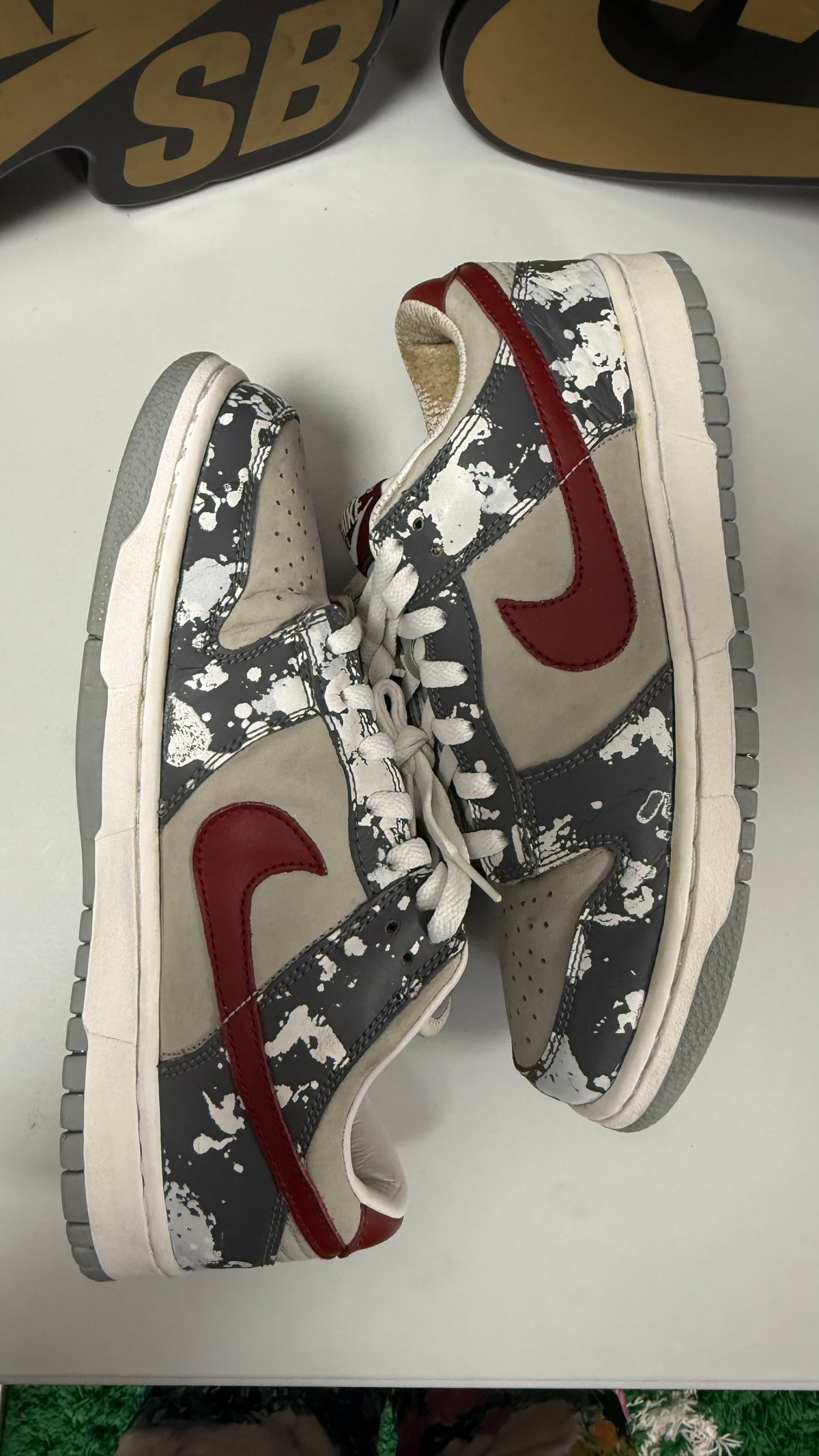 SALE SPLATTER UK 8 2002