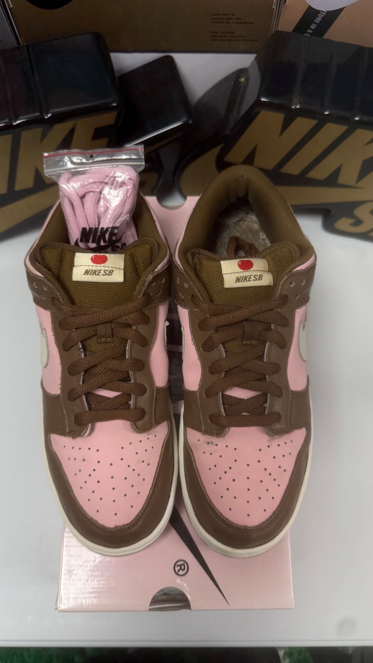 STUSSY CHERRY UK9 2005