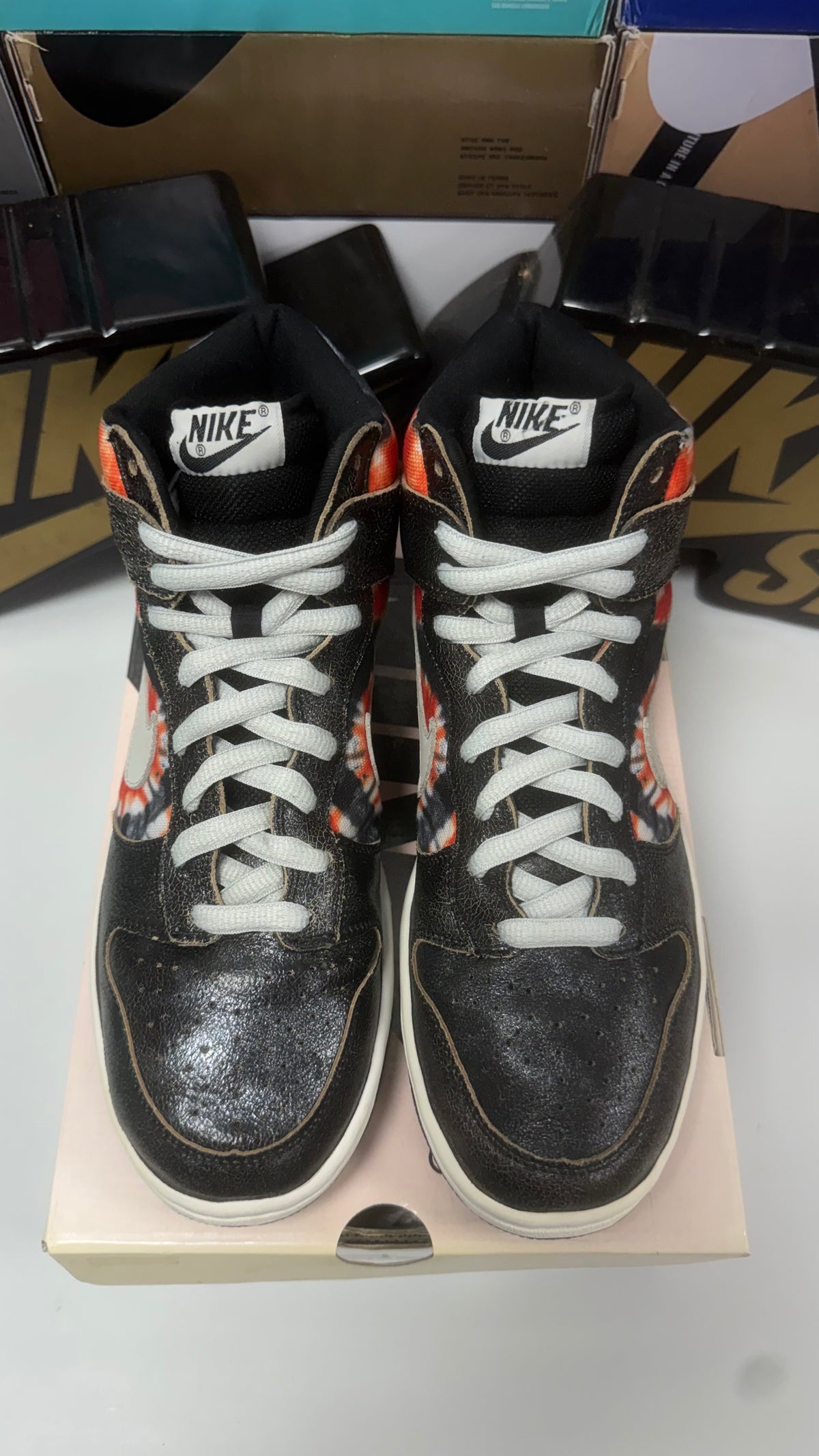 HUF UK 9 2005