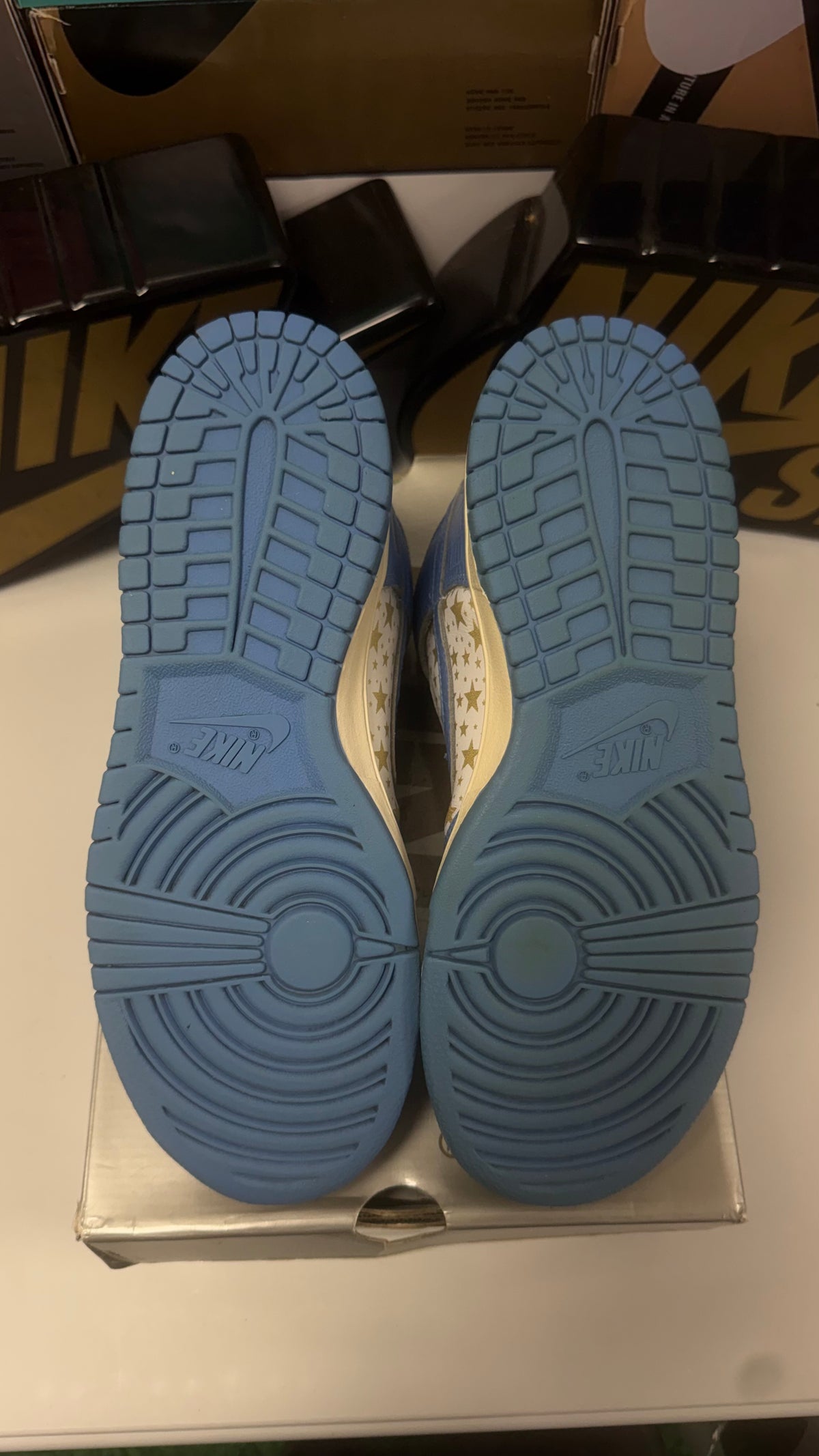 SUPREME STARS HIGH BLUE UK 7.5 2003