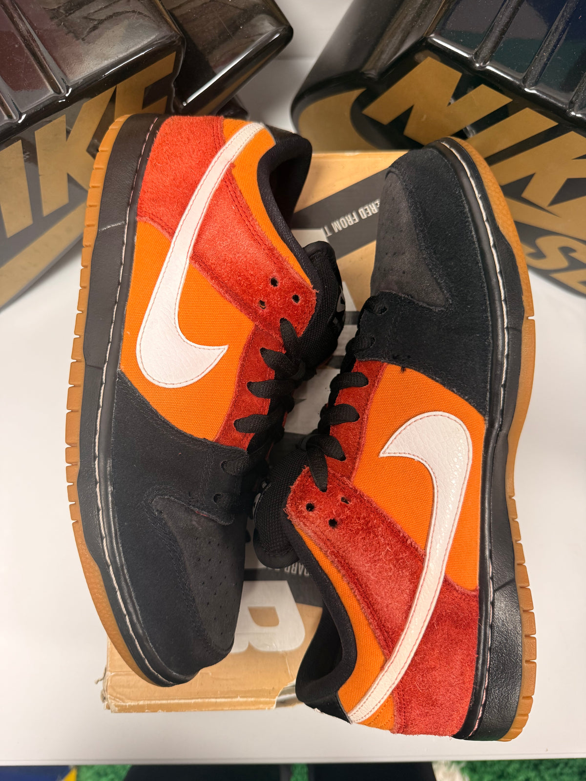 UN RAYGUN UK 9.5
