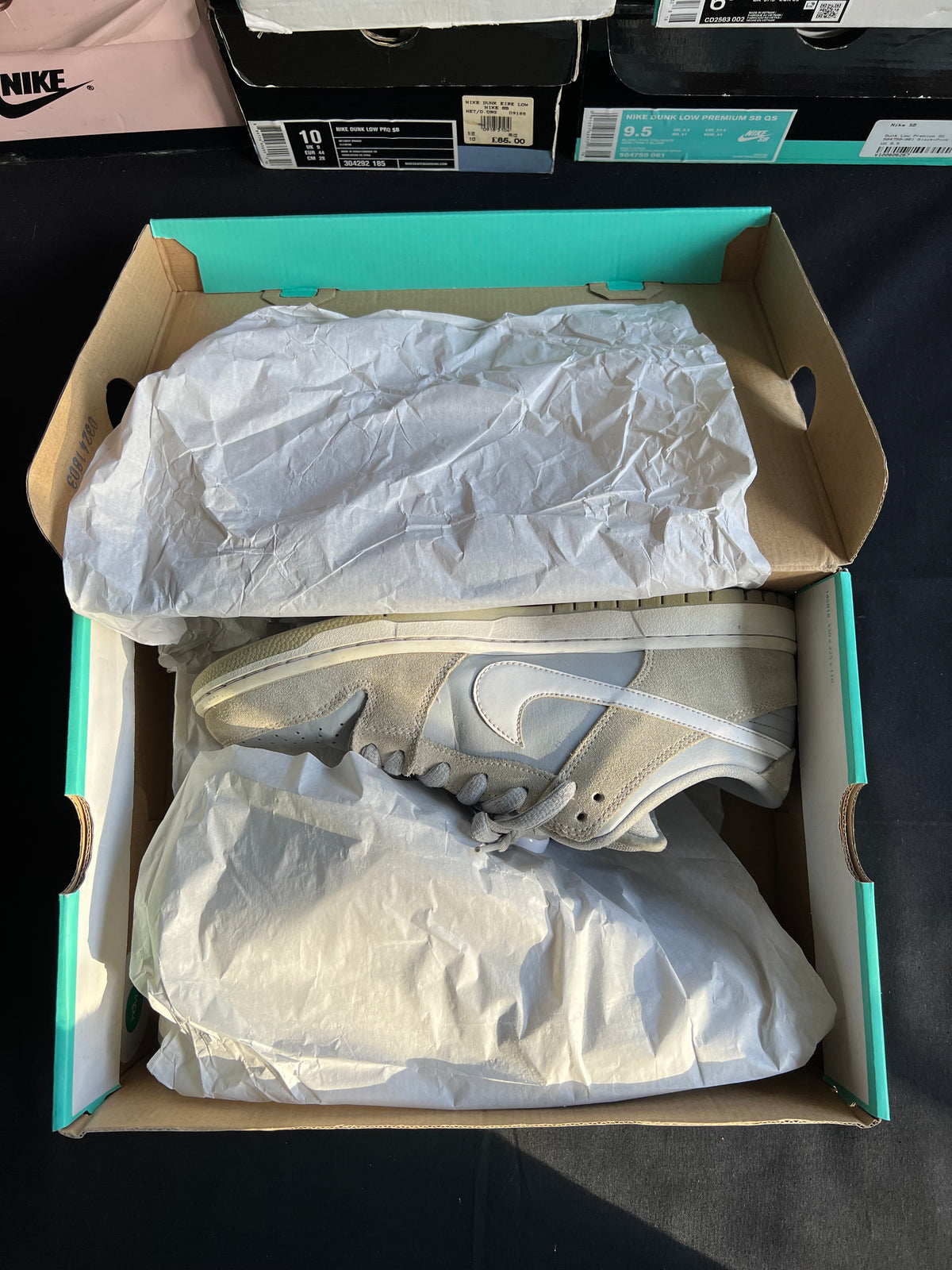 SOLD SUMMIT WHITE WOLF GREY UK 9 2018